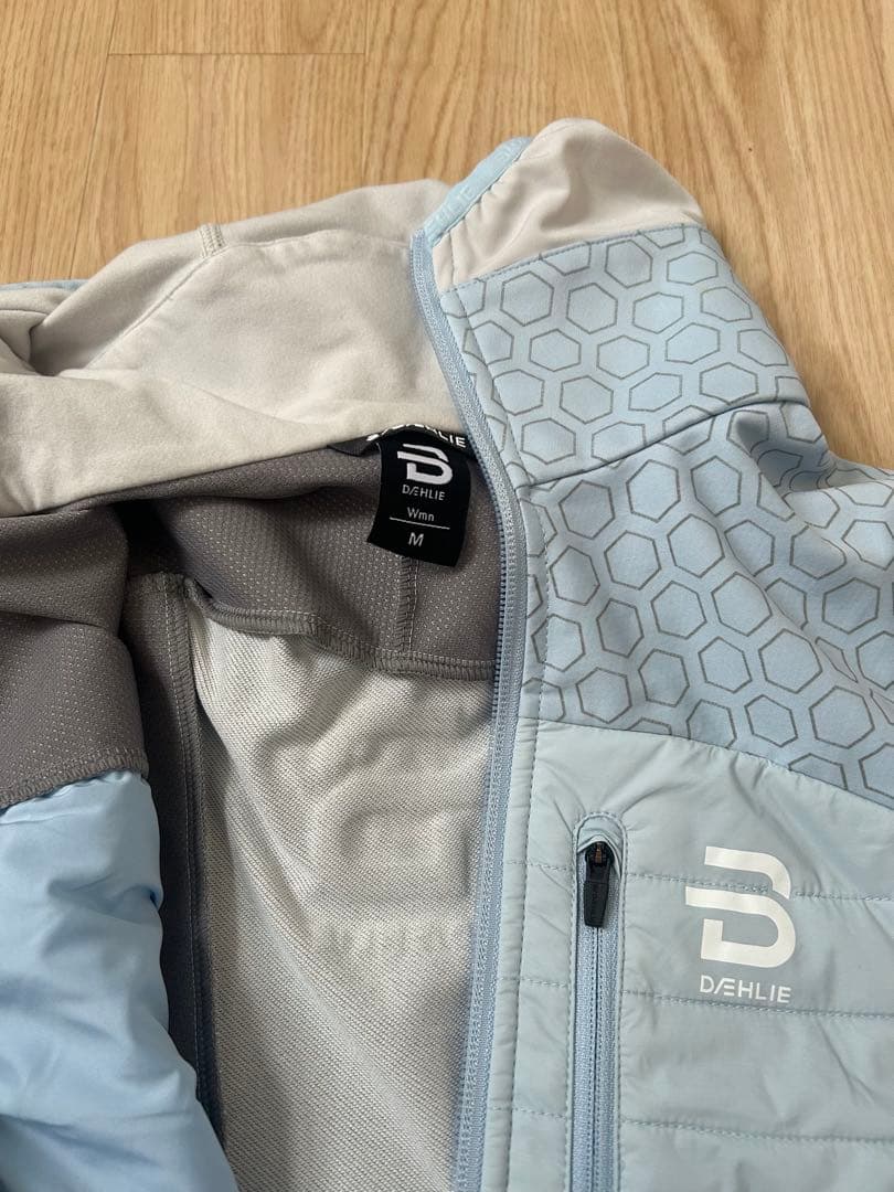 クロスカントリースキー　オーバージャージ　ダーリ　上下セット（レディースM）