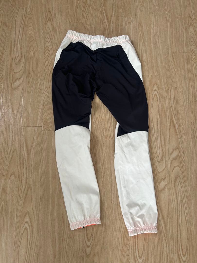 クロスカントリースキー　オーバージャージ　ダーリ　上下セット（レディースM）