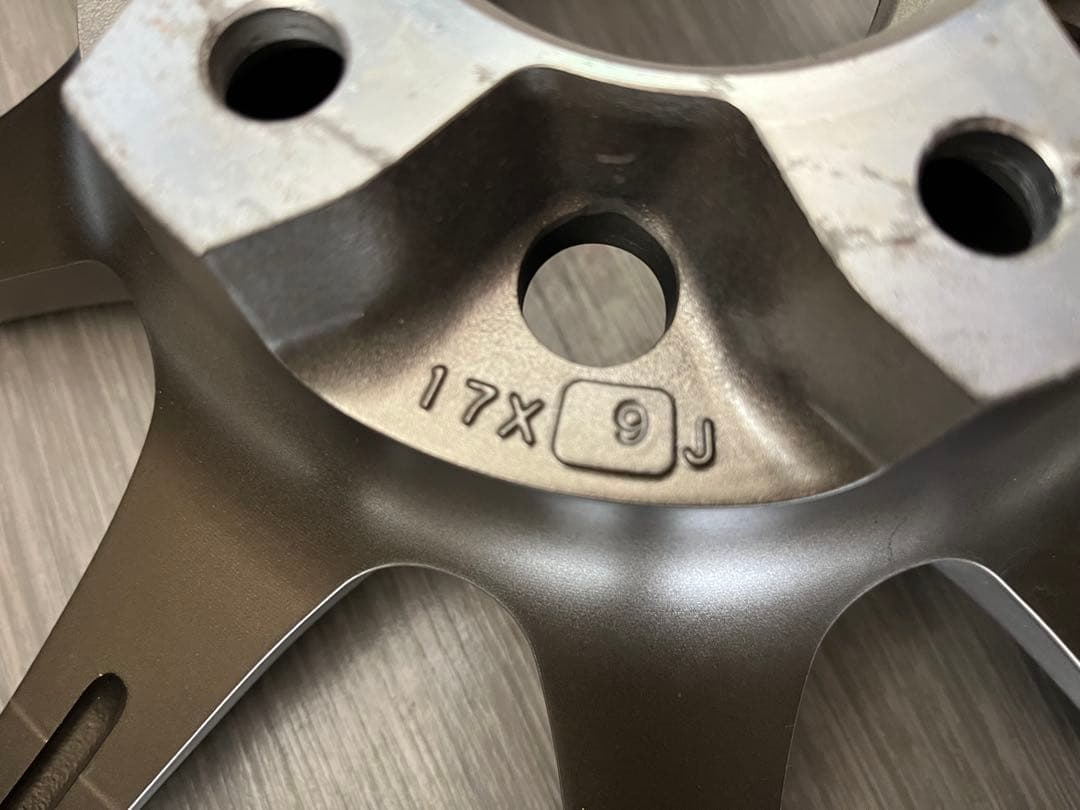 WedsSport SA-70 17×8J+32.17×9J+35中古セット