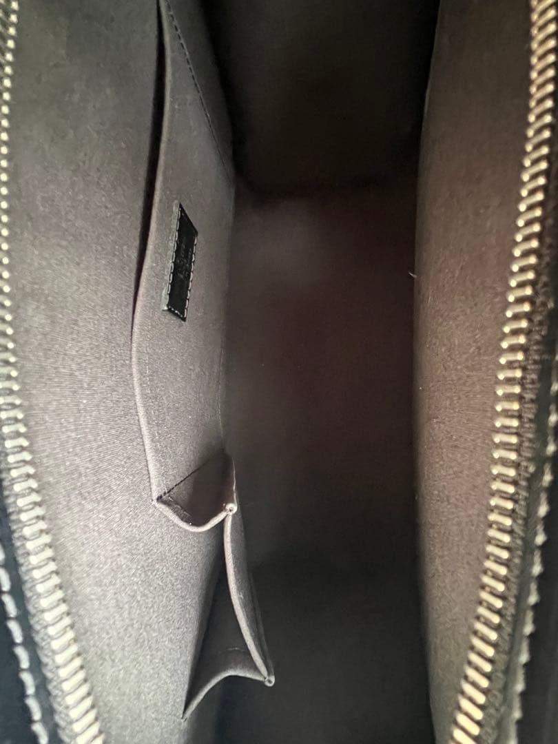 0*2様 Louis Vuitton ブラック トートバッグ