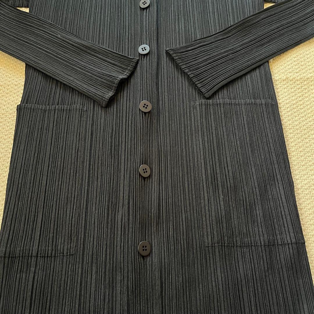PLEATSPLEASE イッセイミヤケ　ジャケット　ロング丈　厚地　ブラック
