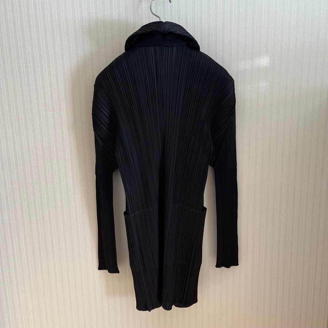 PLEATSPLEASE イッセイミヤケ　ジャケット　ロング丈　厚地　ブラック
