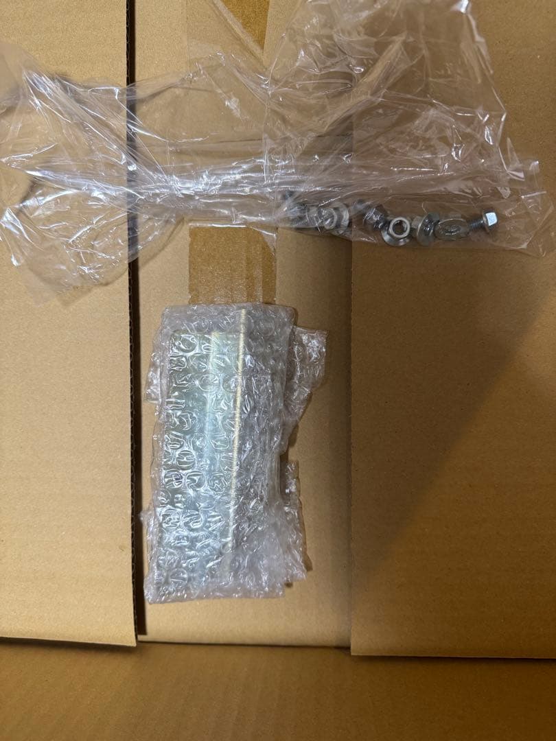 40アルファード　13.2型有機EL後席ディスプレイ、フィッティングキット