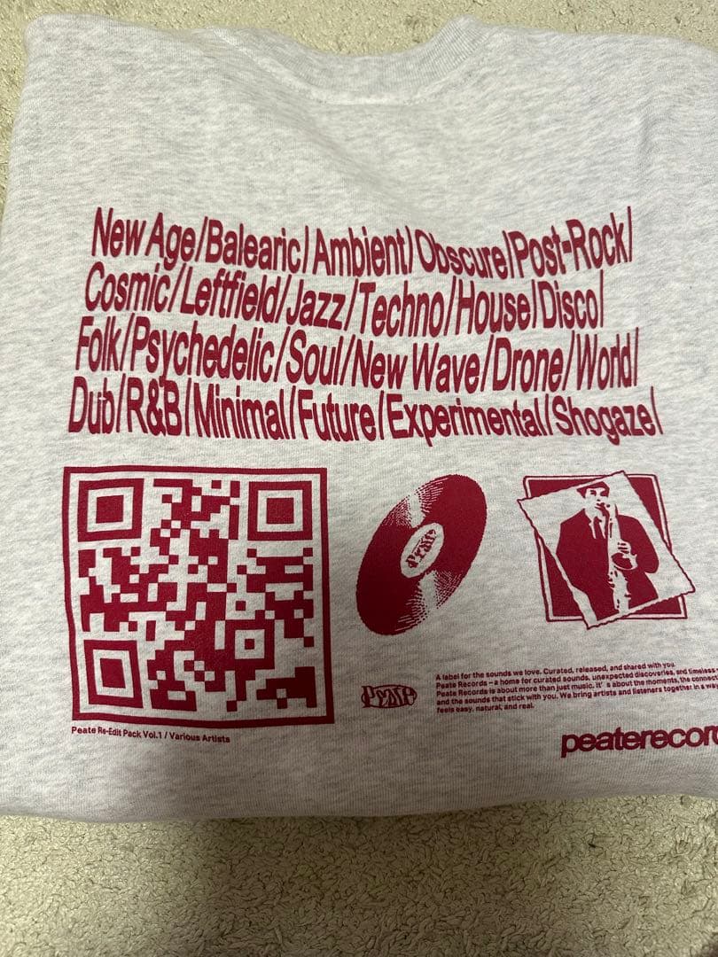 peateロゴスウェット グレー