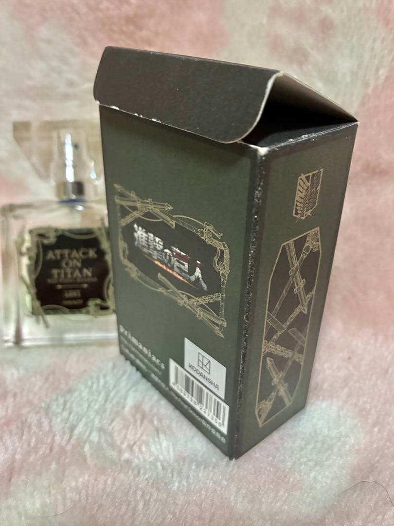 にこ⭐︎進撃の巨人 リヴァイ 香水