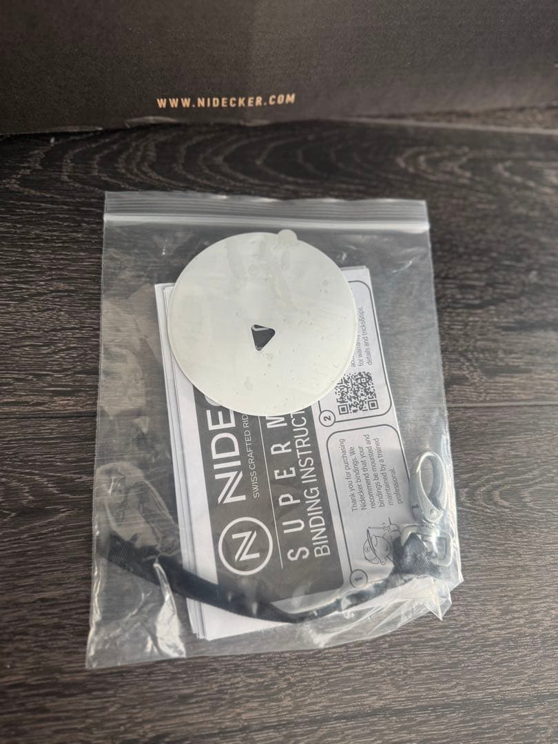 NIDECKER スノーボードバインディング Mサイズ