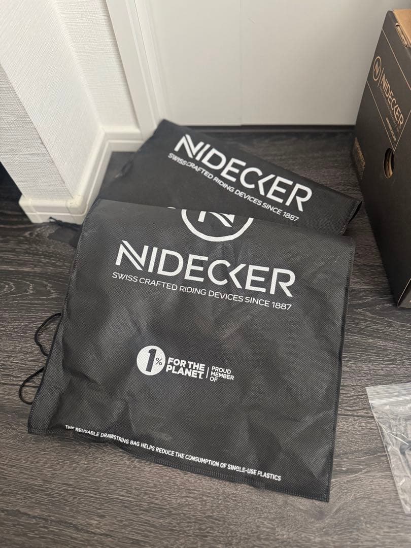 NIDECKER スノーボードバインディング Mサイズ