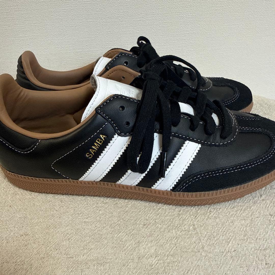 アダムエロペ　別注　adidas サンバ　美品！限定値下げ！