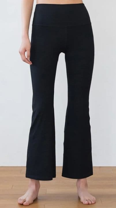 SUKALA ベーシックリブフレアパンツ ブラック　Mサイズ