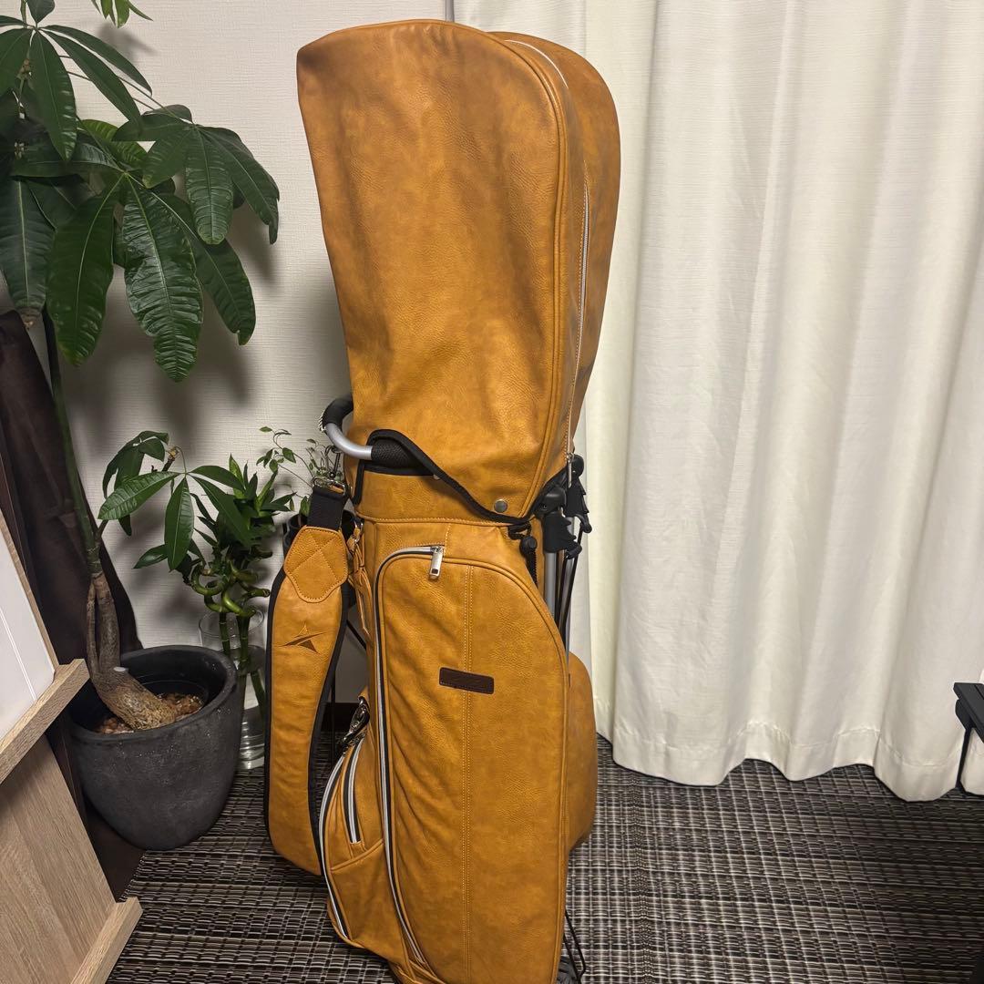 【美品】ゴルフバッグ スタンド式　キャディーバッグ　AXEL レザー