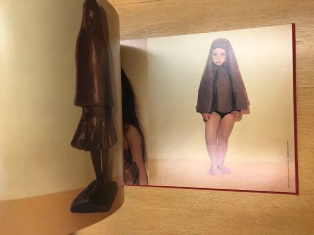 VISIONAIRE 29　WOMAN ヴィジョネア29　ウーマン