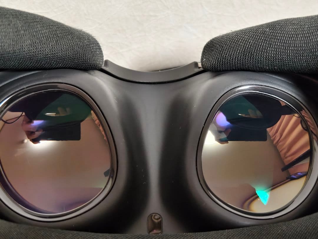  Quest 3（512GB）＋ BOBOVR バッテリーホルダー付き