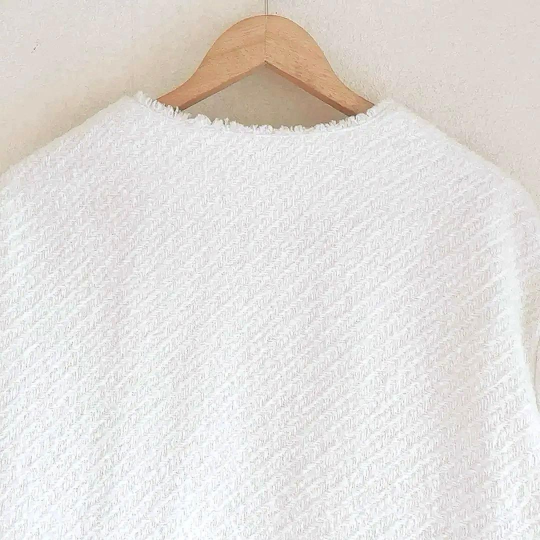 ラウンジドレス　ノーカラーツイードジャケット（White）金ボタン