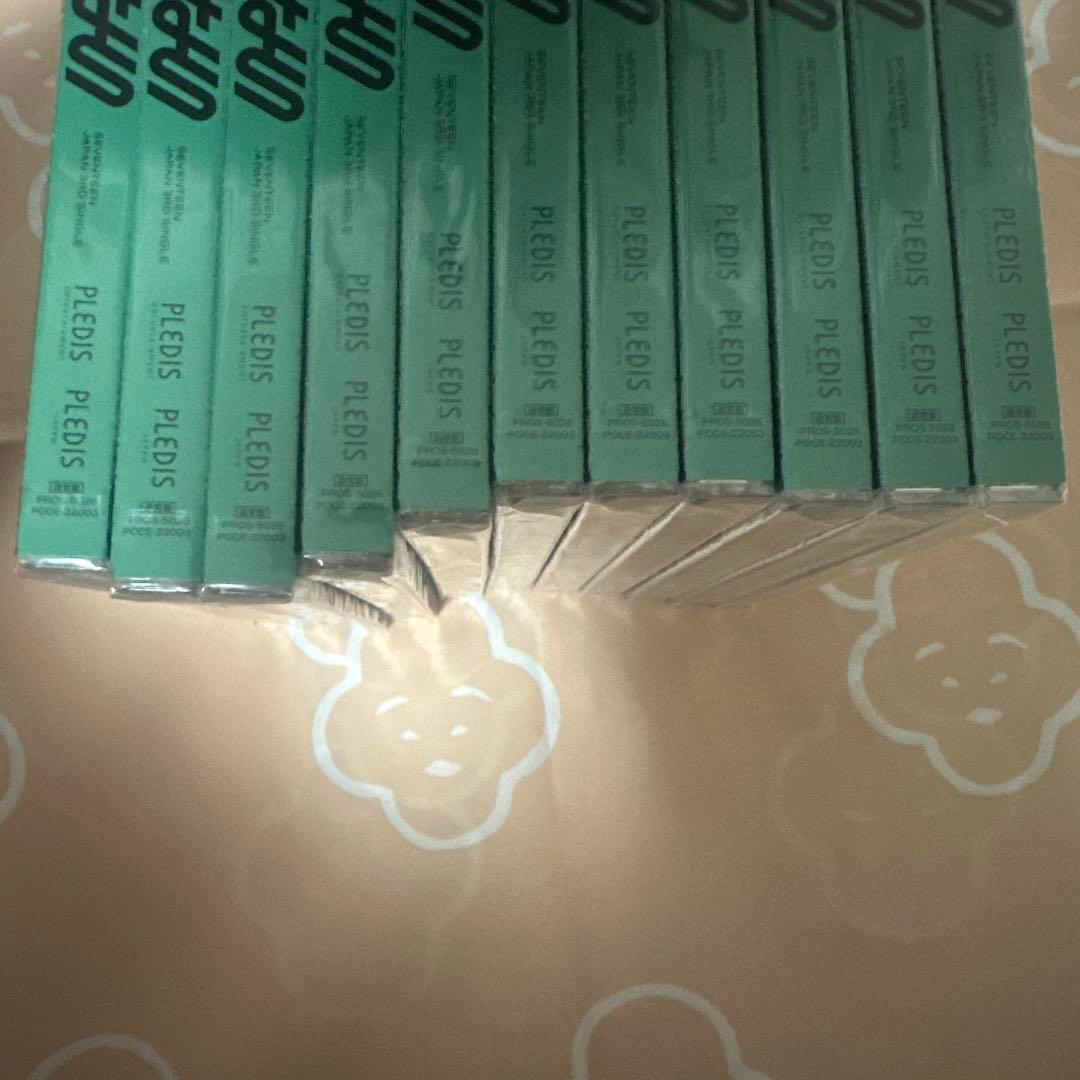 d*3様 【新品未開封】ひとりじゃない　通常盤　SEVENTEEN 11枚　セブ