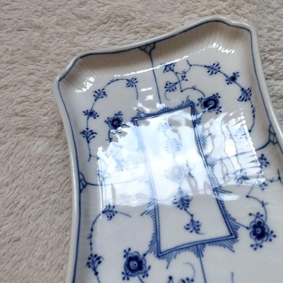 ロイヤルコペンハーゲン　ブルーフルーテッド スクエア プレート 364裏印