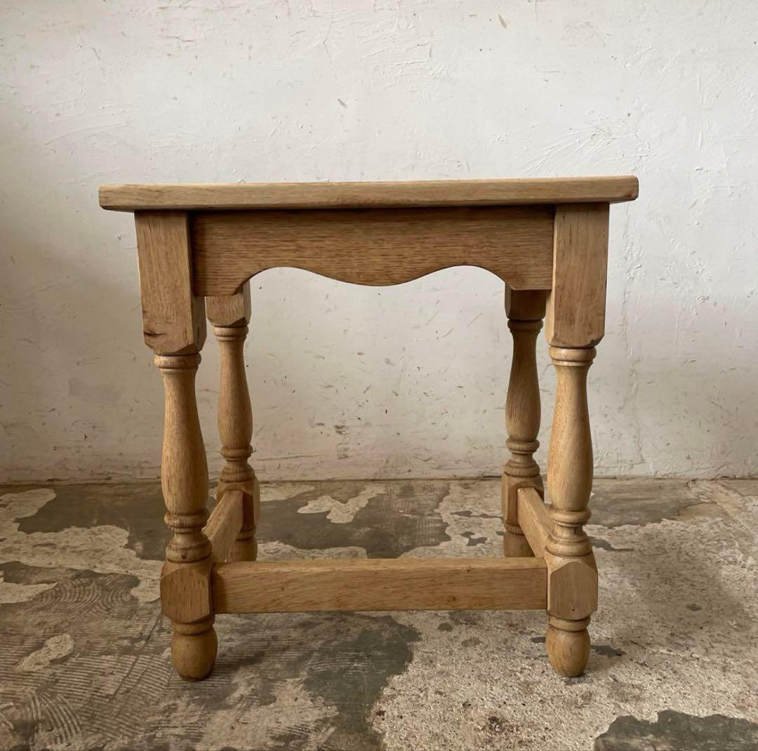 サイドテーブル　剥離 アンティーク