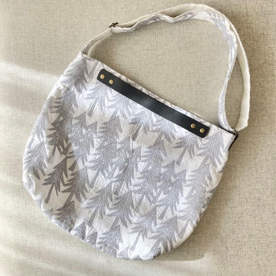 ハンドメイド　ミナペルホネン　ランドシアター　トートショルダーバッグ