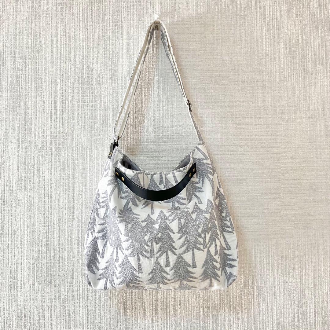 ハンドメイド　ミナペルホネン　ランドシアター　トートショルダーバッグ