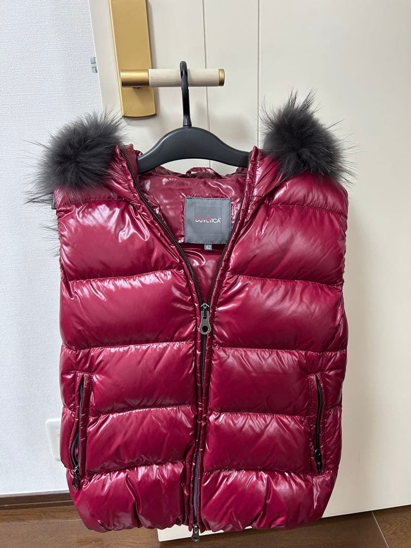 デュベティカダウンベスト42サイズ