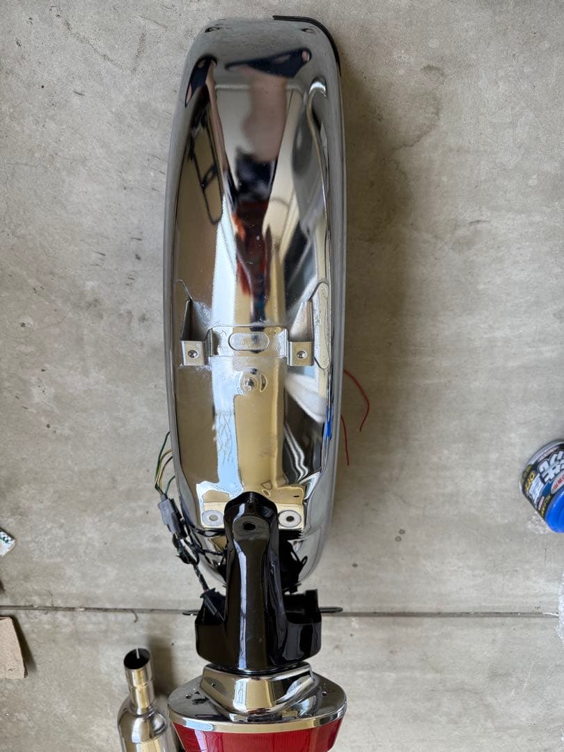 カワサキ 純正 リアフェンダー W800（テールランプなし）