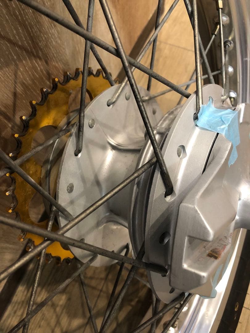 ホンダFTR223D純正リアホイールタイヤ付き⭐︎