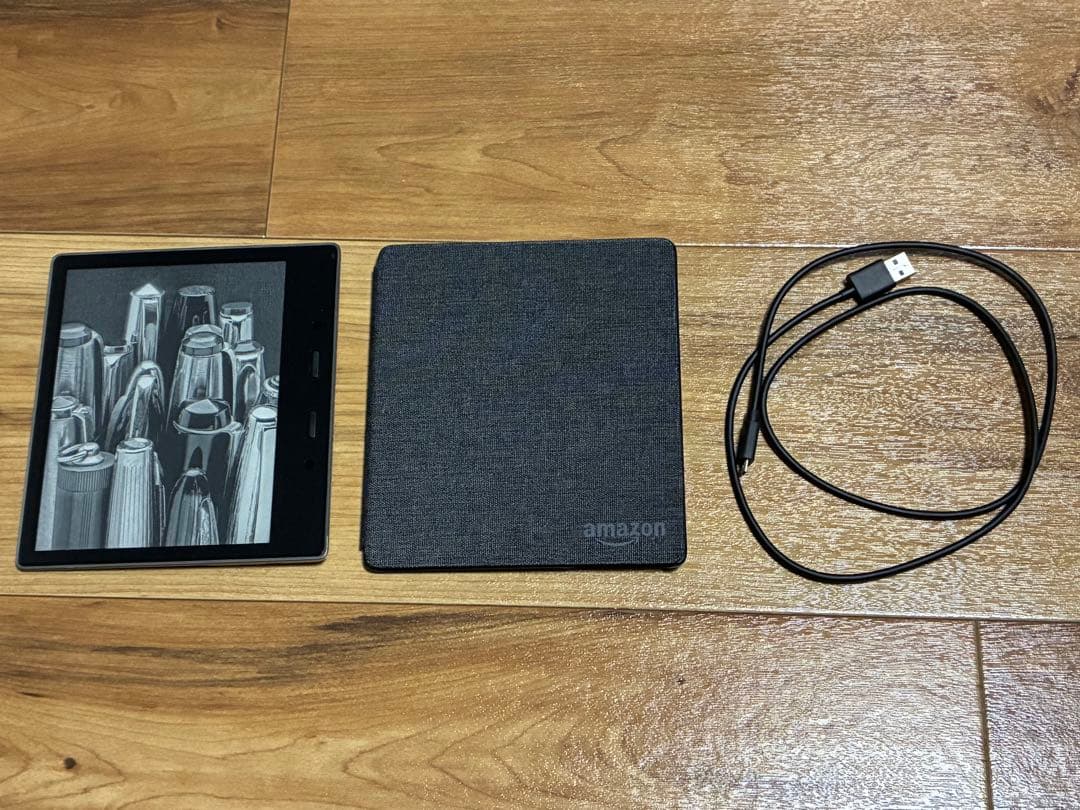 KindleOasis wifi+4G 32GB + カバー + マイクロusb
