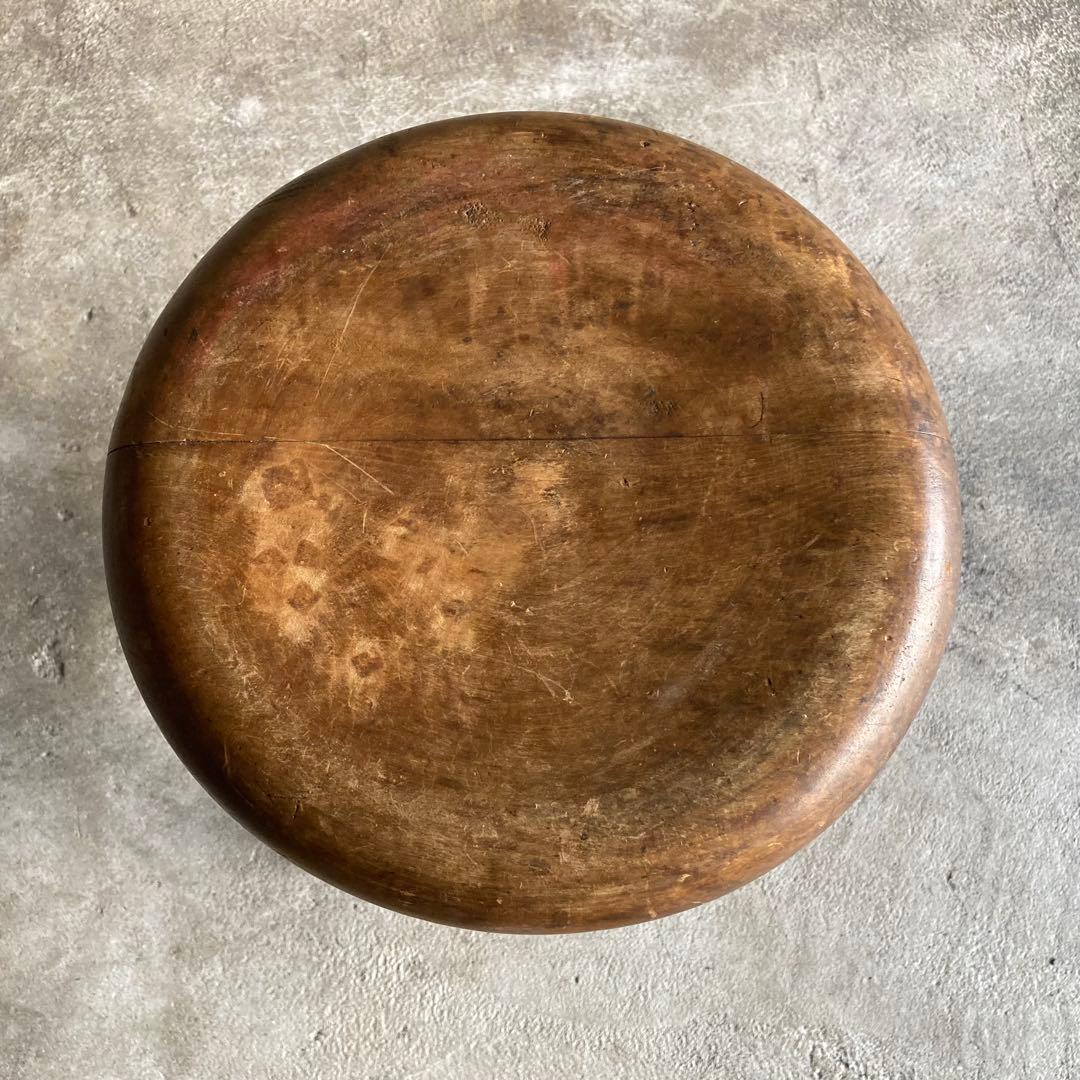 古い味のあるスツール チェア 丸椅子 置物台 飾り台 花台 木製 古道具 レトロ