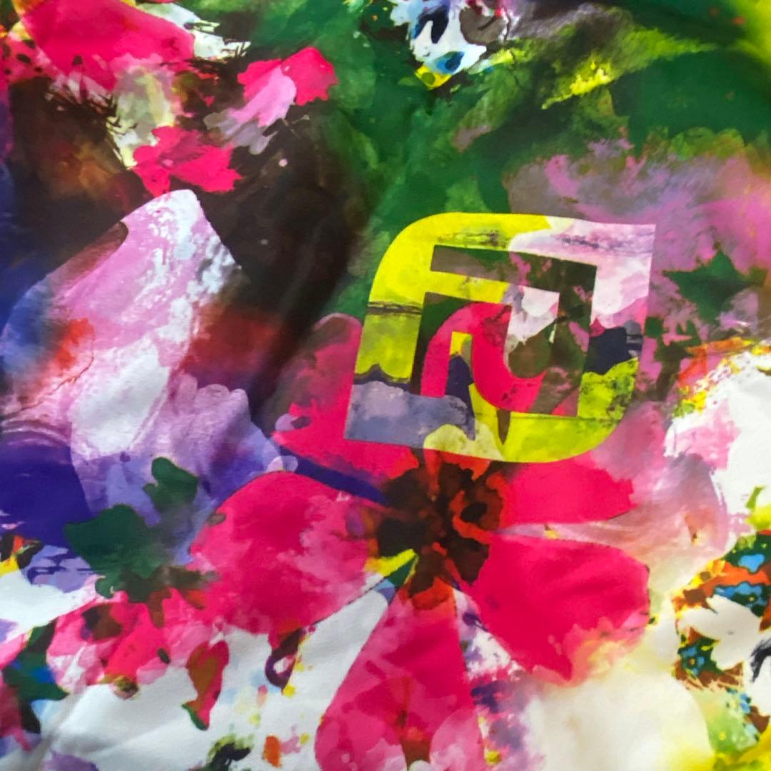 美品newroll派手柄ジャケット×Burton美脚パンツ・スノボウェアM