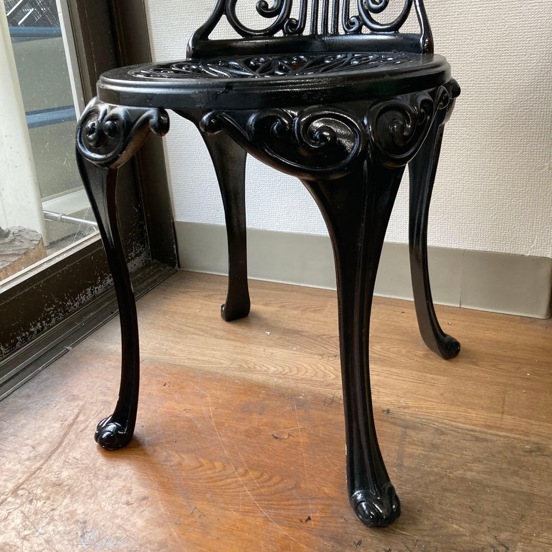 専用アイアン製装飾椅子 花模様透かし彫り　広島限定