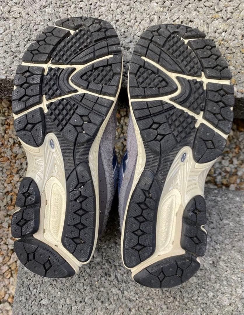 ☆美品☆New Balance 2002R EL 24cm