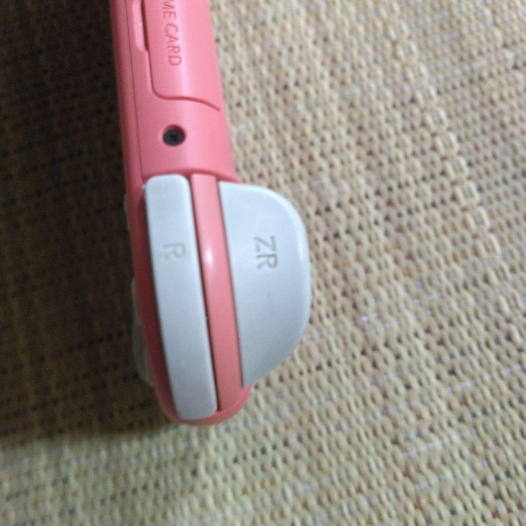 任天堂　スイッチライト　ピンク色