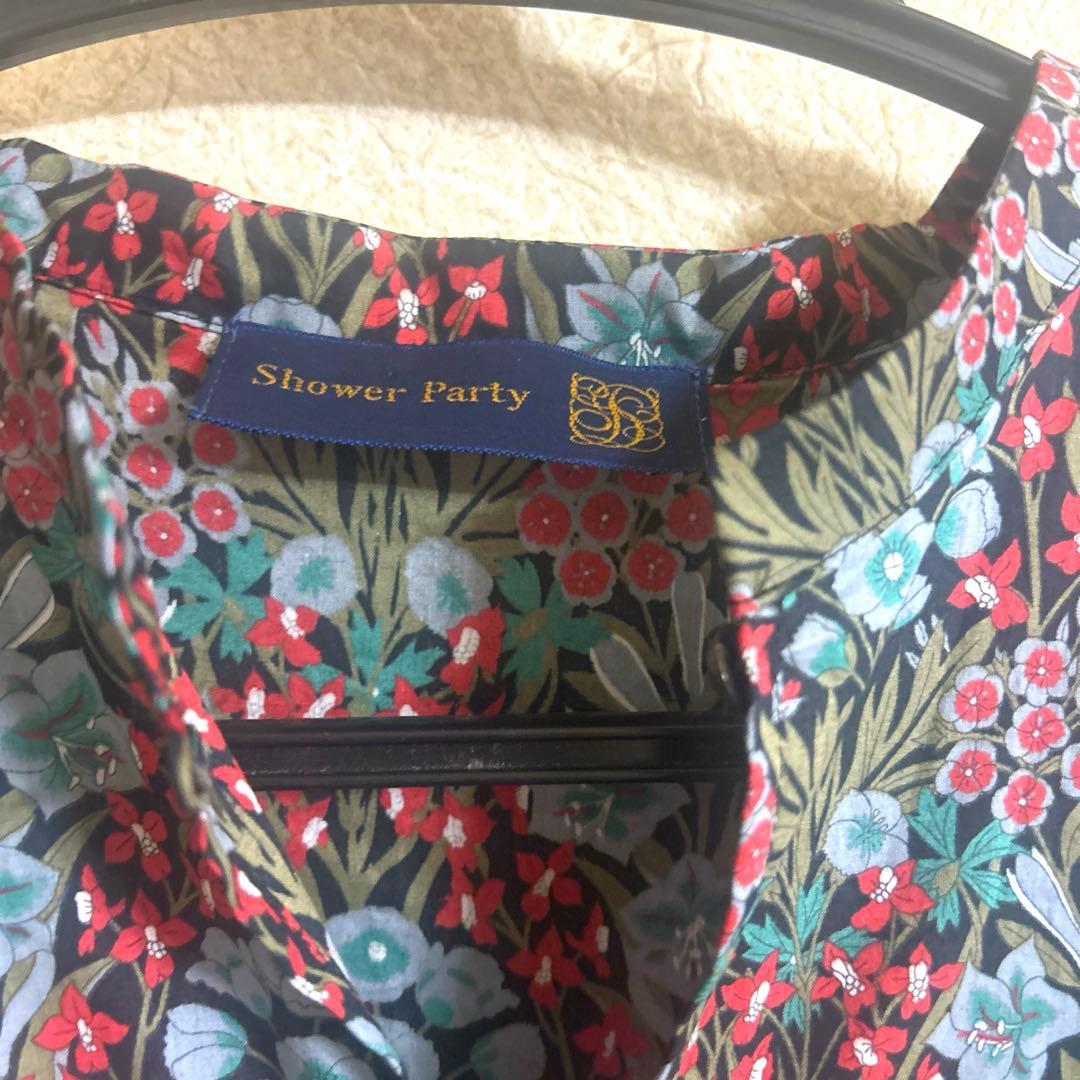 週末セール‼️未使用❗️Shower Party リバティ　ワンピース