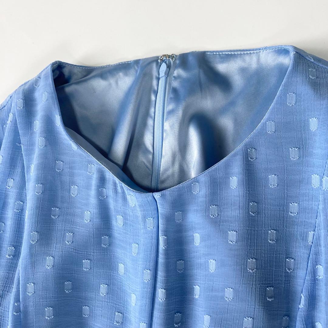 （v6）ジェンヌ　刺繍ドット　フレアワンピース　ブルー　サイズXL 丈120