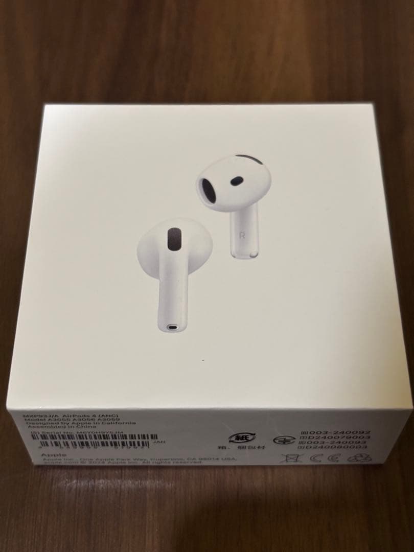 AirPods4 本体＋ケース　ANC搭載　アクティブノイズキャンセリングあり