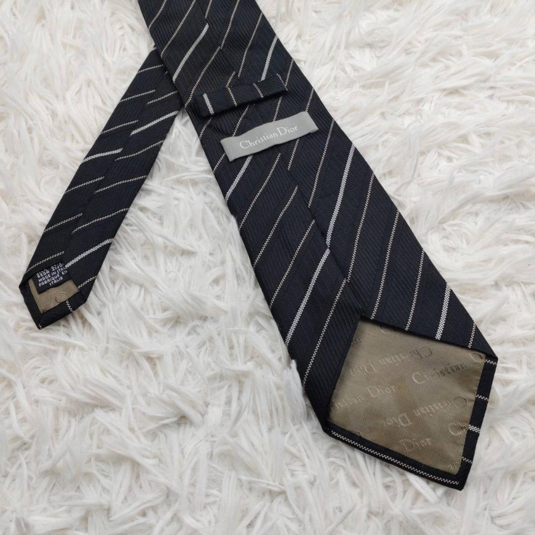 クリスチャンディオール 高級シルクネクタイ ストライプ柄 ブラック