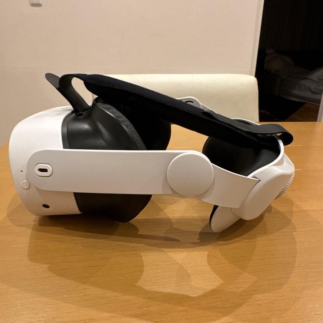  Quest 3S 美品　高級ストラップ付き　メタクエスト　グリップ付き