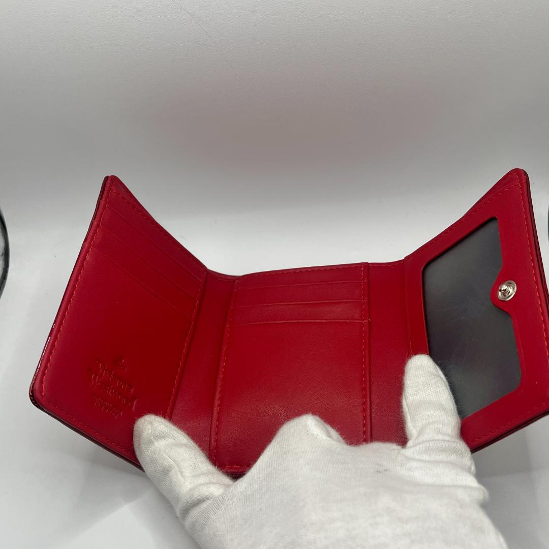 Vivienne Westwood がま口 赤 エナメル 型押し ツルツル 定番