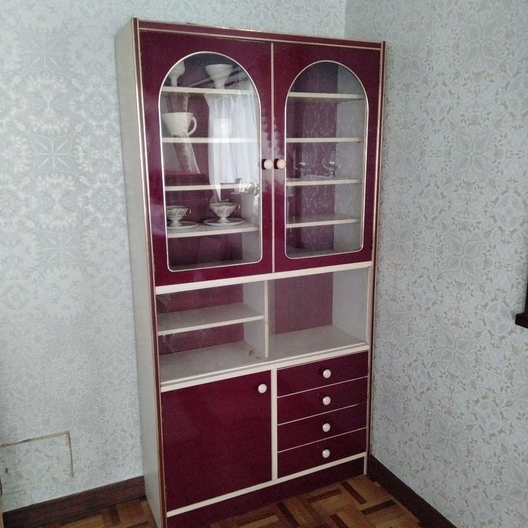 アーチ　食器棚　ワインカラー　昭和レトロ　レトロポップ