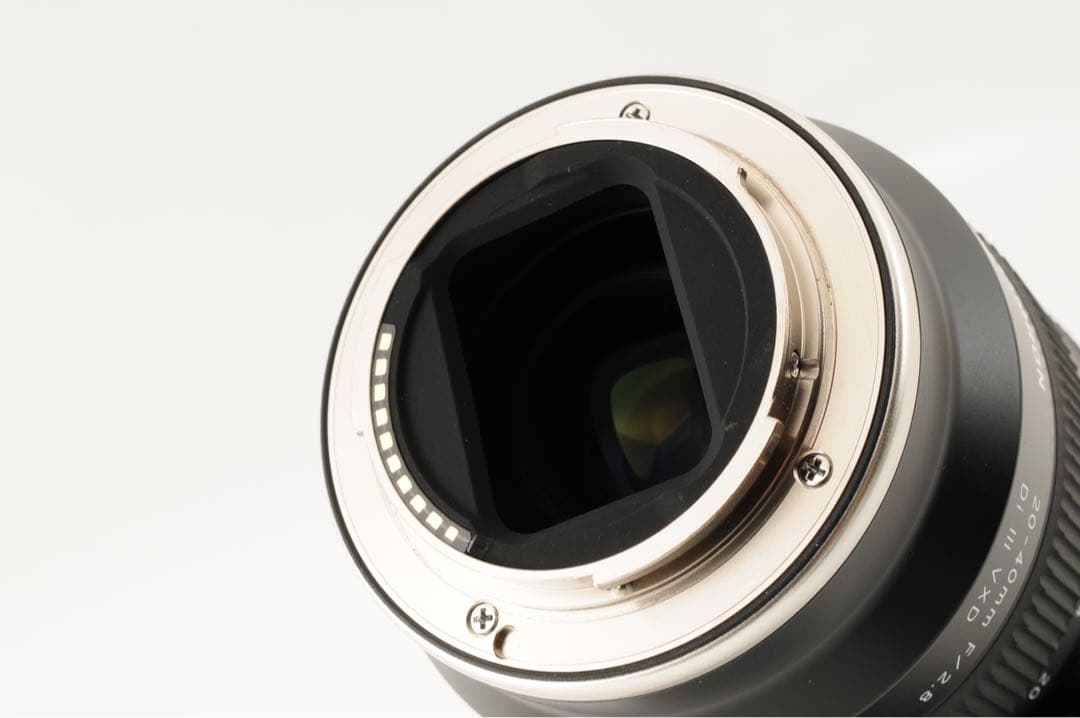 Tamron 20-40mm 2.8 Di III VXD Sony Eマウント