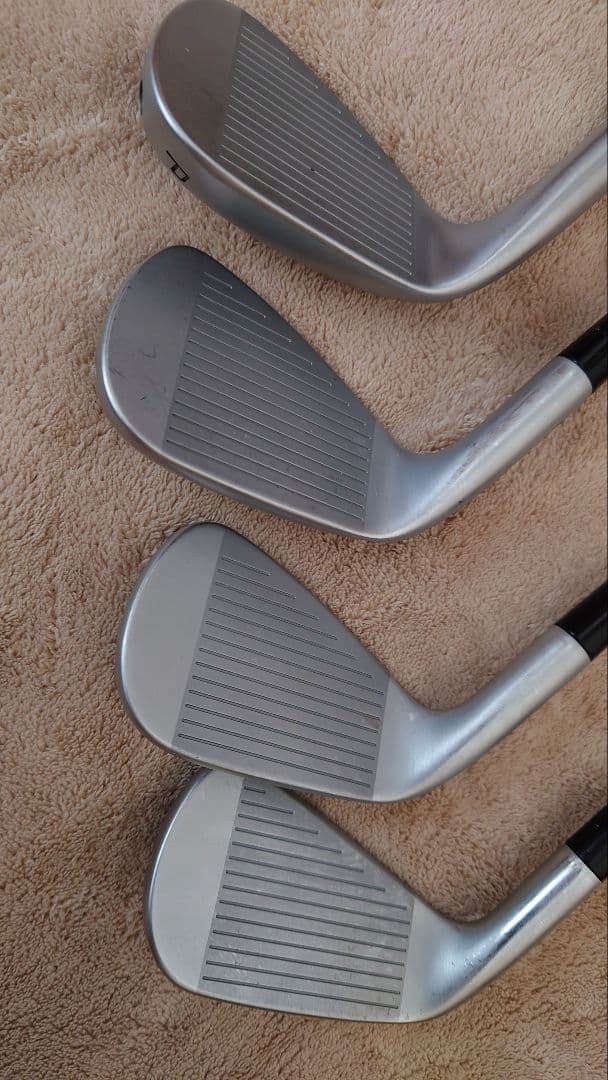 P790 2023 4本(7•8•9•P）MCI50R アイアン