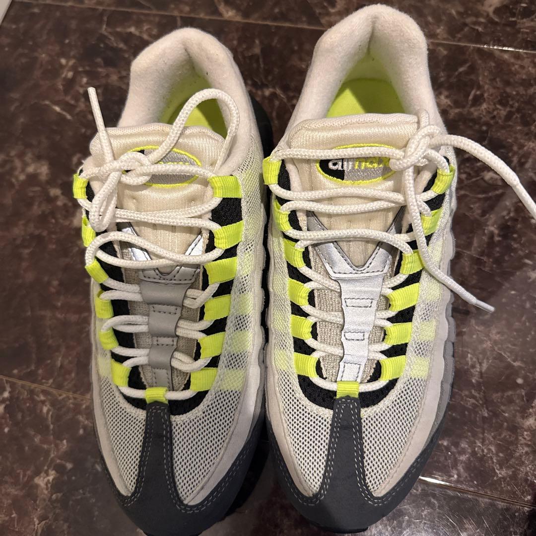Nike Air Max 95 グレー/イエロー