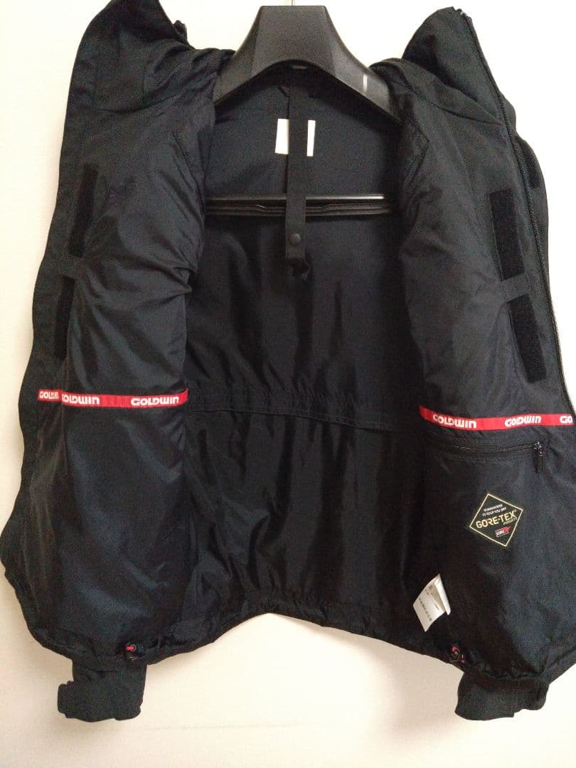 ゴールドウィン GWS ゴアテックス　マルチフーデッドジャケット　Mサイズ