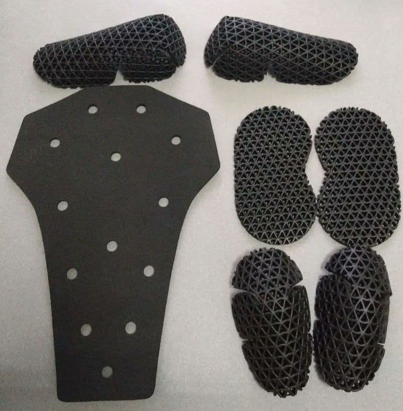 ゴールドウィン GWS ゴアテックス　マルチフーデッドジャケット　Mサイズ