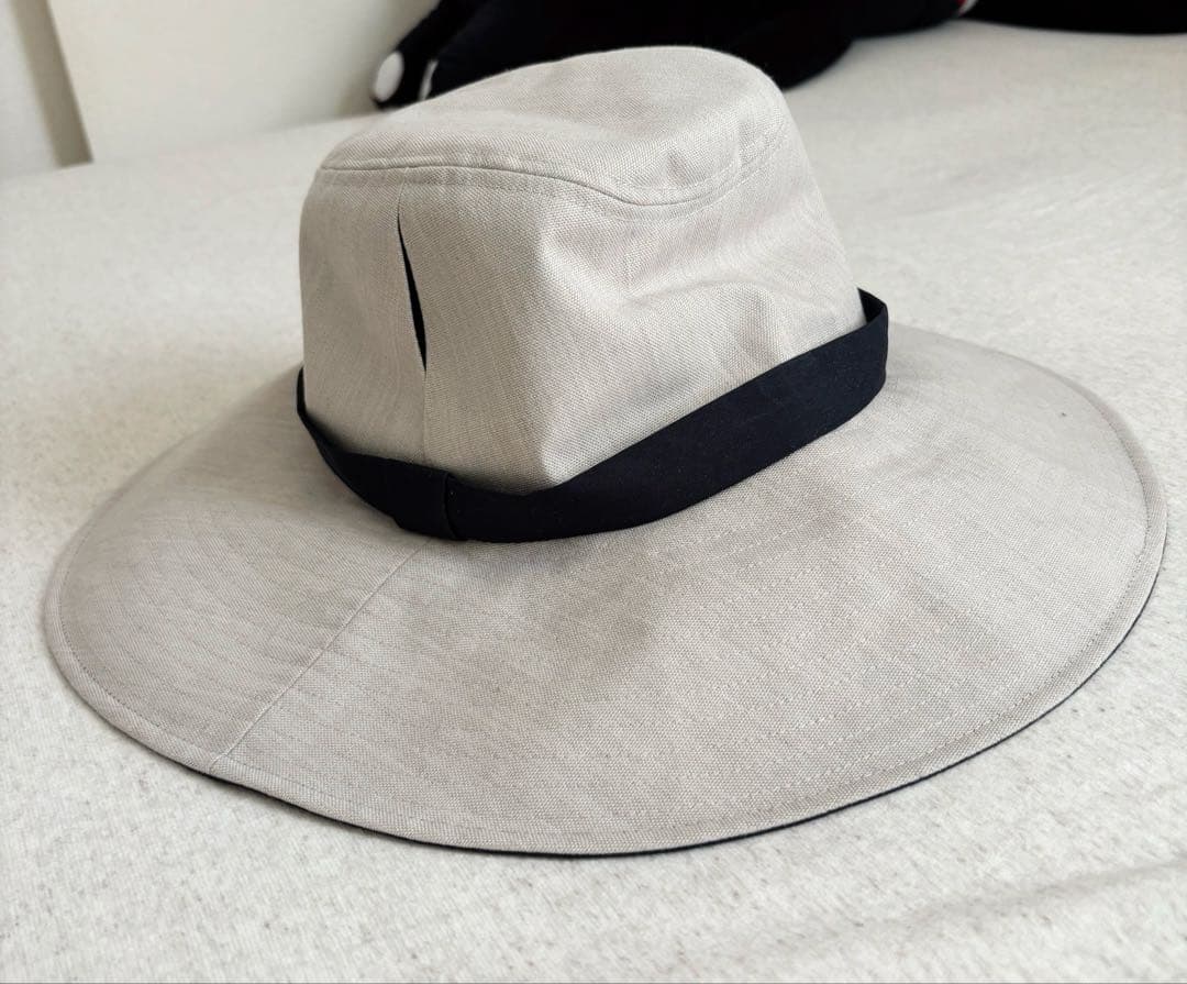 【新品同様】サンバリア100 ハット　帽子　UVカット