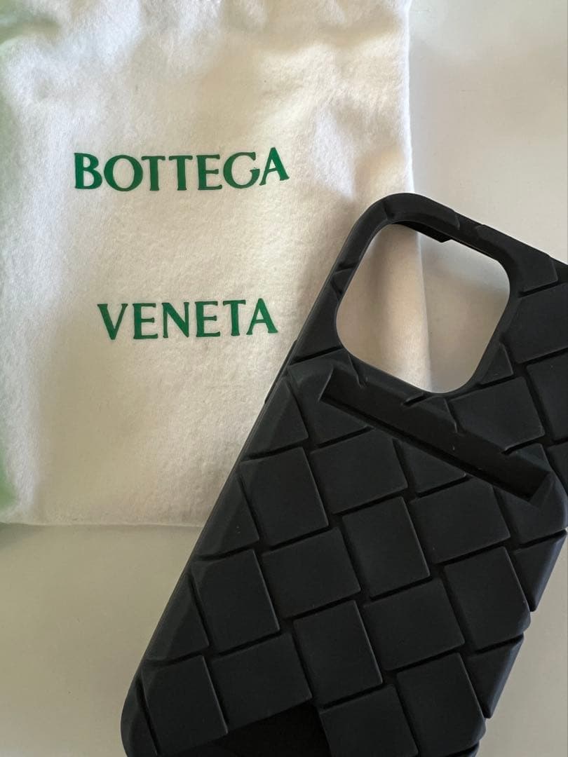 【新品未使用品】BOTTEGA VENETA 　iPhoneケース13pro