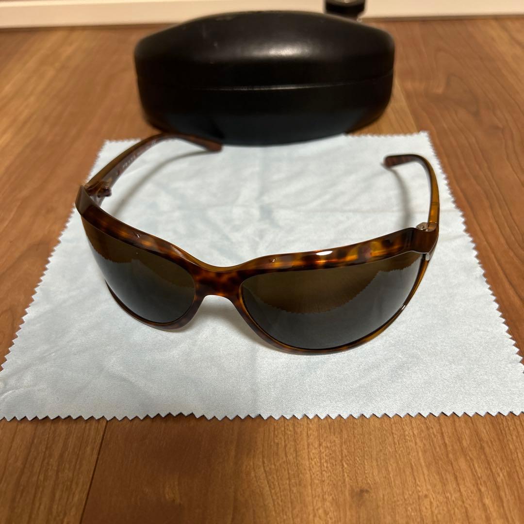 ア*カ様 PRADA ブラウン スポーツサングラス　spr14g
