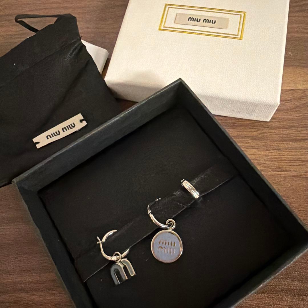 ☆*☆様 miumiuピアス3点セット水色⭐︎送料無料