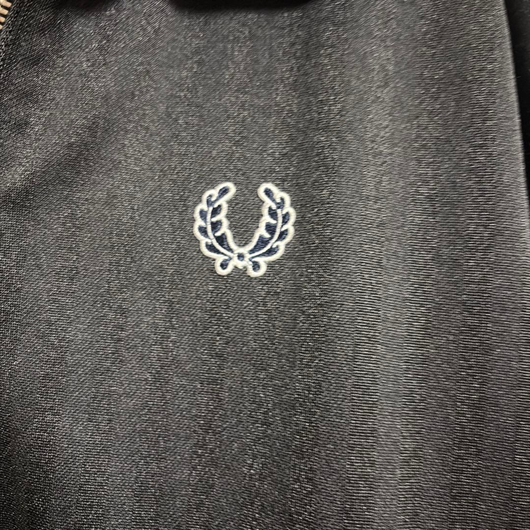FRED PERRY フレッドペリー　トラックジャケット　襟付　ダブルジップ　S