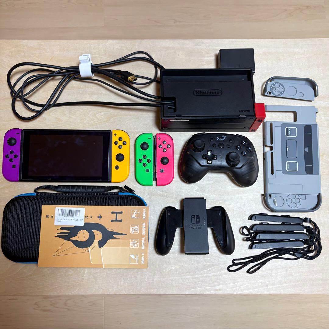 Nintendo Switch 本体 カラフル Joy-Conなど付属品付き
