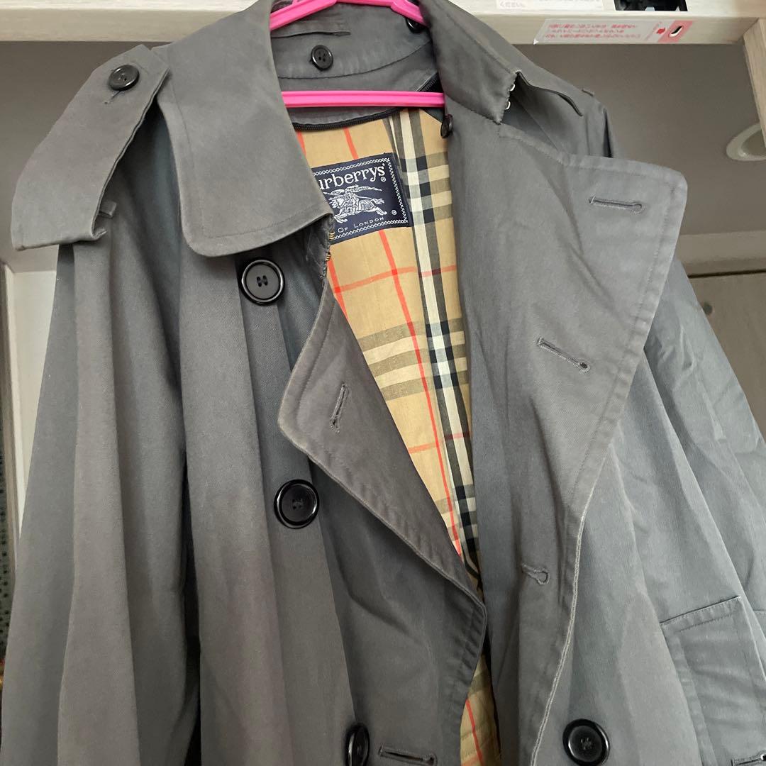 BURBERRY ナイロンコート　メンズ　グレー　ベルトなし